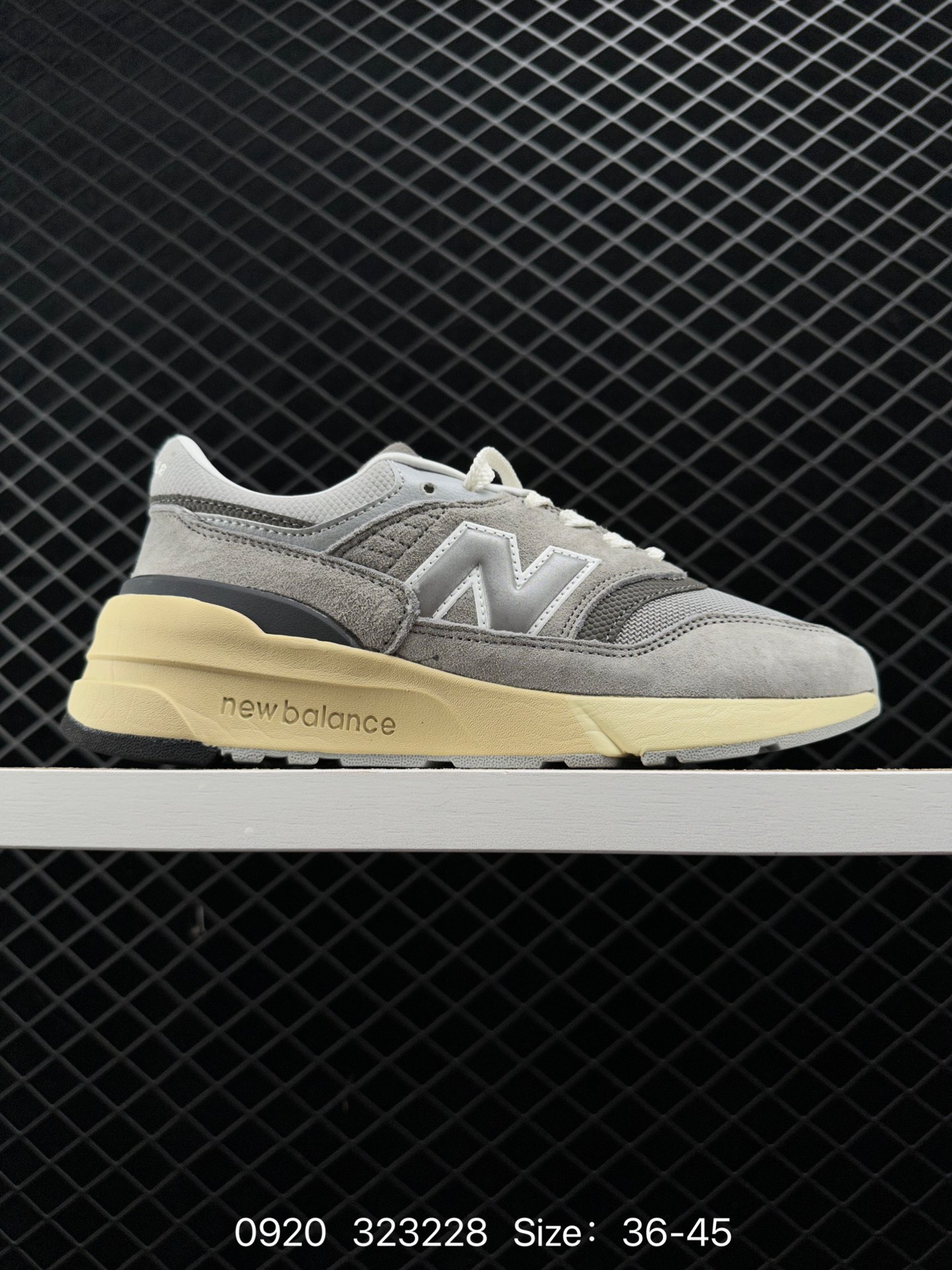 Super Fabric x New Balance  U997RHB